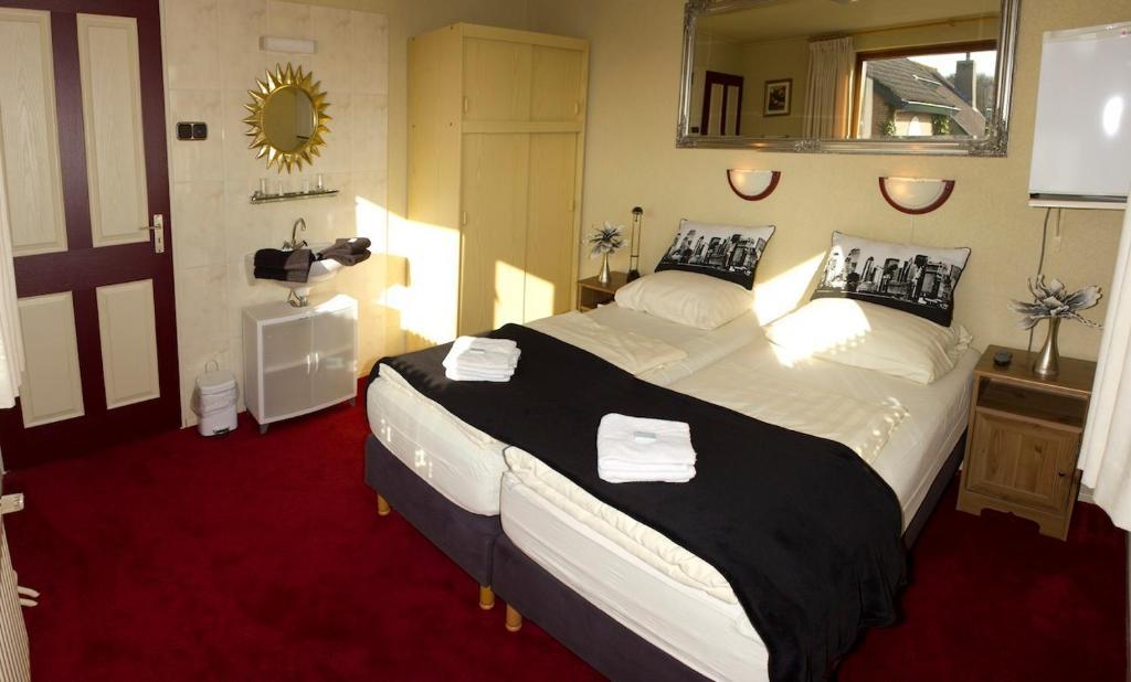 Guesthouse De Zonnestraal Де Коох Екстериор снимка